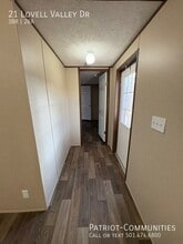 21 Lovell Valley Dr in Springfield, IL - Building Photo - Building Photo