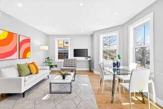 584 Cambridge St, Unit 8 in Boston, MA - Building Photo - Building Photo