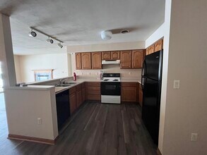 280 S Lar-Ann St in Belgium, WI - Building Photo - Building Photo