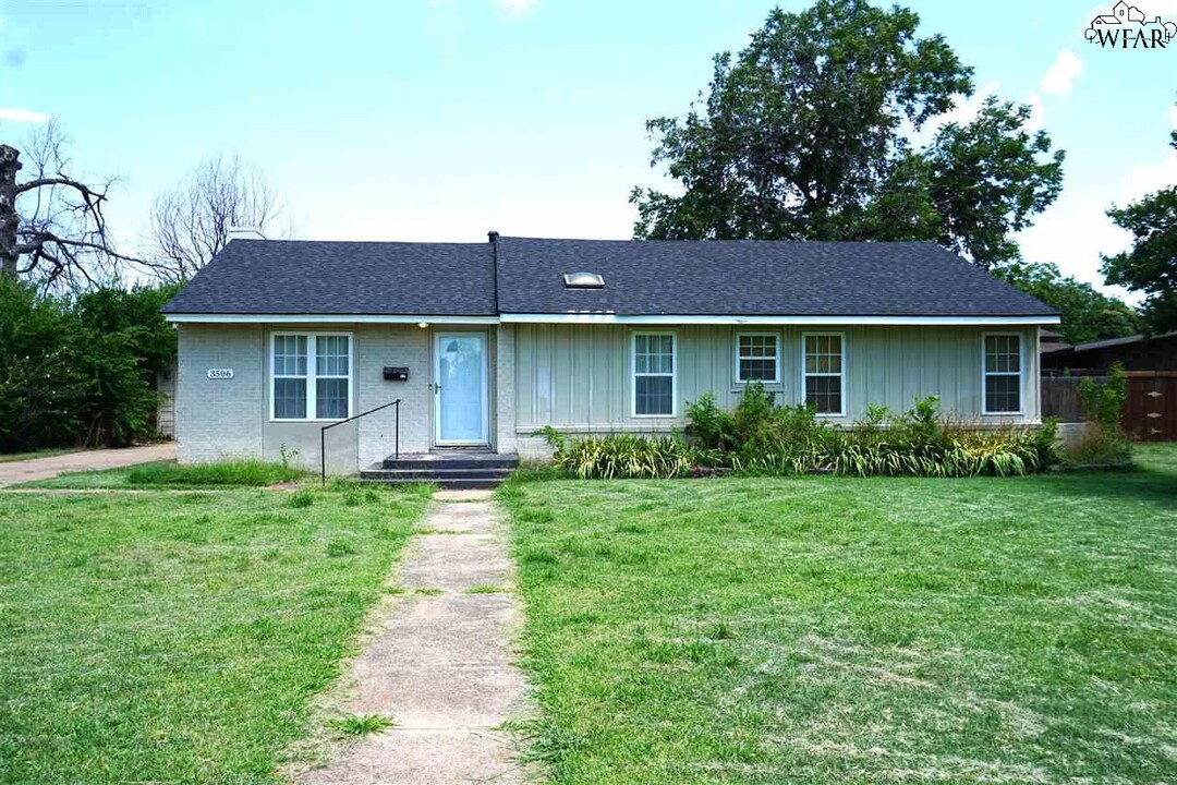 3506 Cumberland Ave in Wichita Falls, TX - Building Photo