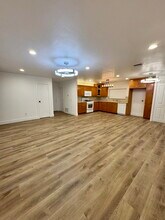 1602 Heron Ct in Redlands, CA - Foto de edificio - Building Photo