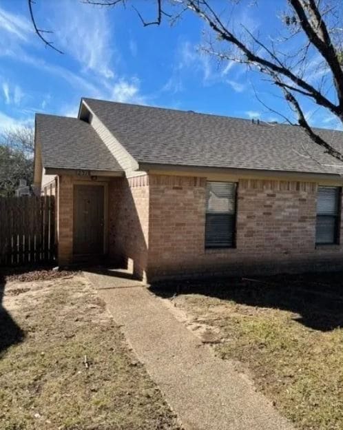 property at 2518 Cypress Dr