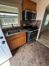 199 Sunset Blvd, Unit 1 in Cherryland, CA - Building Photo - Building Photo