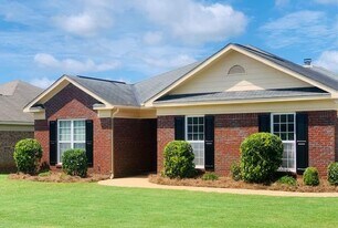 9033 Scottsdale Ct in Columbus, GA - Building Photo