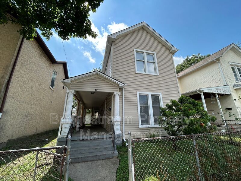 61 S Torrence St in Dayton, OH - Building Photo