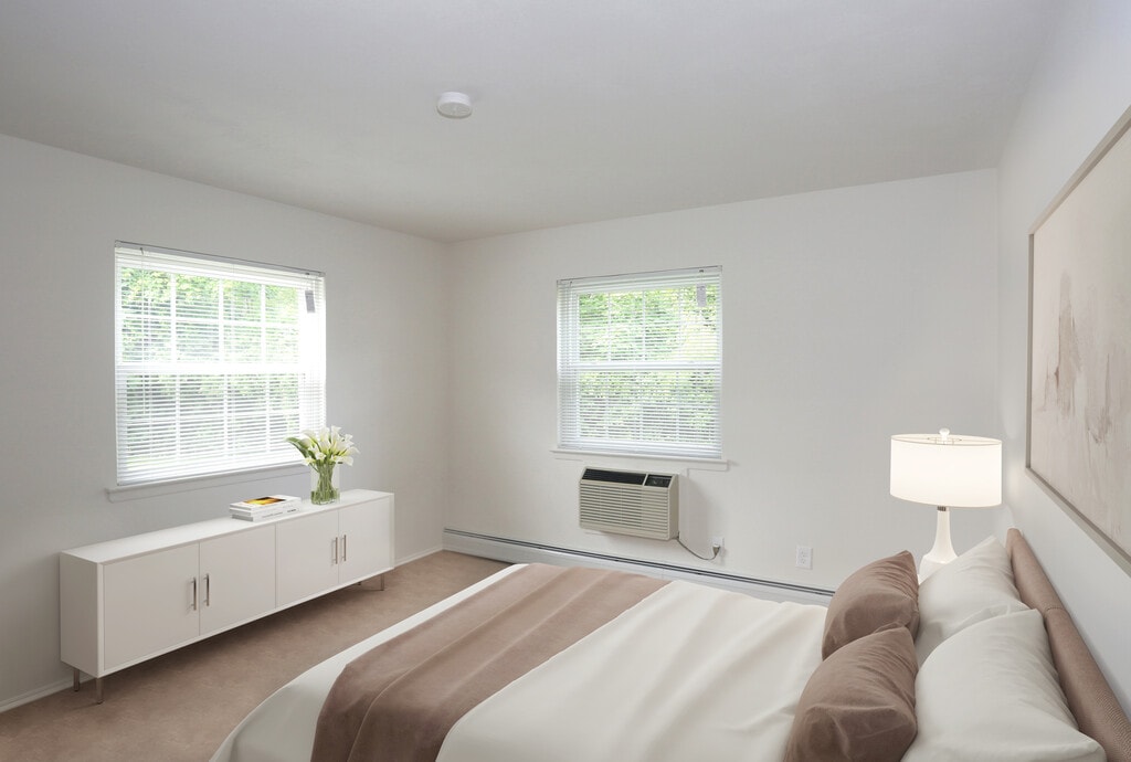 Heatherwood House at Port Jefferson Port Jefferson Station, NY Apartments