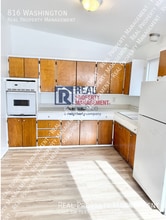 226 S 10th Ave in Pocatello, ID - Building Photo - Building Photo