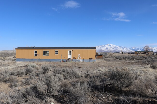 954 Clark Ave in Spring Creek, NV - Building Photo - Building Photo