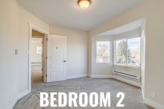 10490 W Dakota Ave, Unit 2 in Lakewood, CO - Building Photo - Building Photo