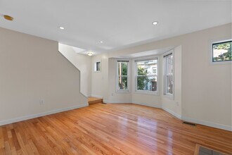 58 Edgewood Ave in New Haven, CT - Building Photo - Building Photo