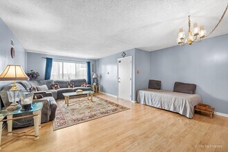 1452 Carol Ct in Palatine, IL - Building Photo - Building Photo