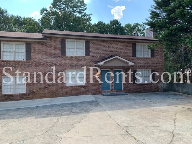2874 Spruce Cir in Snellville, GA - Building Photo - Building Photo