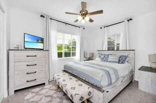 5515 Spruce Ave in West Palm Beach, FL - Building Photo