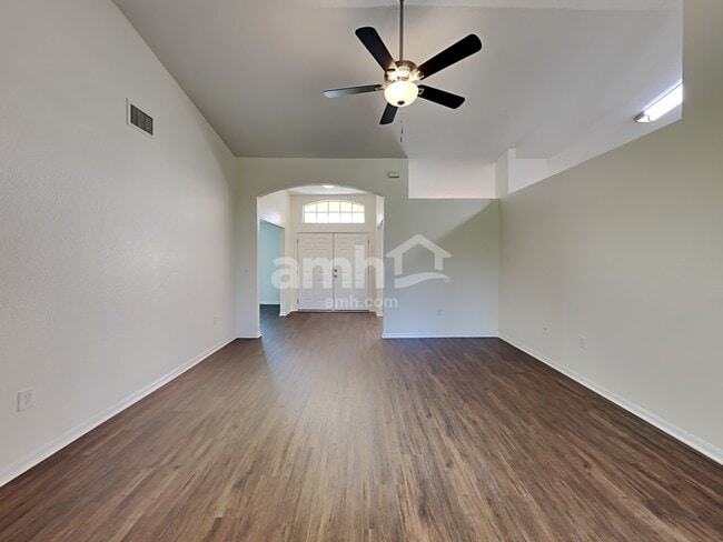 3611 Welsch Way in Lakeland, FL - Building Photo - Building Photo