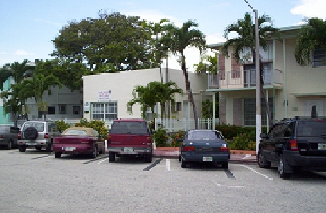 7315 Byron Ave in Miami Beach, FL - Building Photo - Building Photo