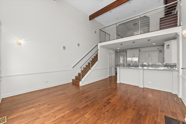 1541 W Cortez St, Unit 3 in Chicago, IL - Foto de edificio - Building Photo