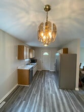 14 Hilton Dr in South Glens Falls, NY - Building Photo - Building Photo