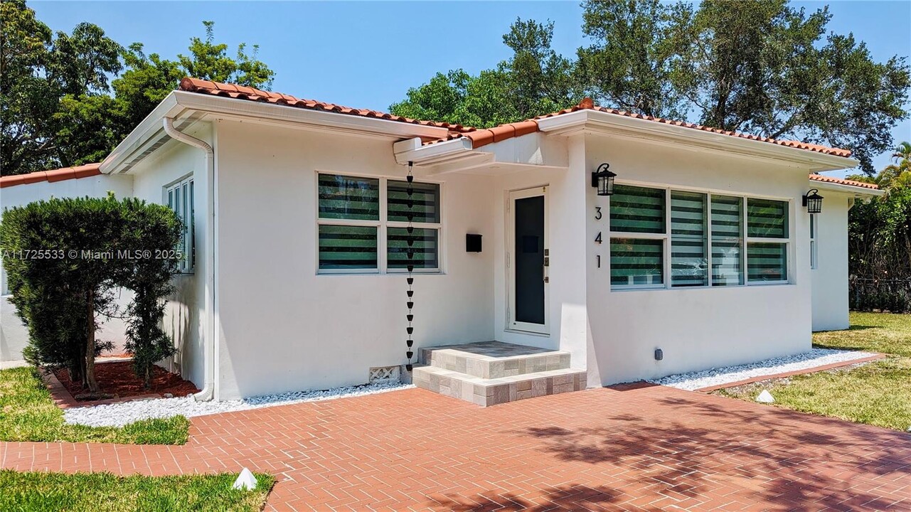 341 Candia Ave in Coral Gables, FL - Building Photo