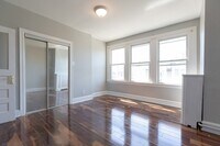 5723 Stewart St photo'