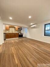 688 Parker St in Boston, MA - Building Photo - Building Photo