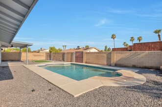 1718 E Pebble Beach Dr in Tempe, AZ - Building Photo - Building Photo