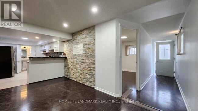 417 N Lake Rd in Richmond Hill, ON - Building Photo - Building Photo