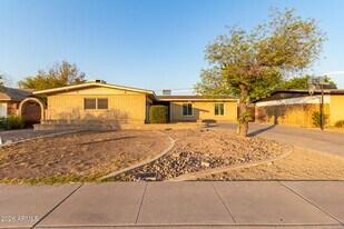 2109 S Stanley Pl in Tempe, AZ - Building Photo