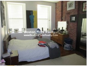 520 Harrison Ave-Unit -101 in Boston, MA - Foto de edificio - Building Photo