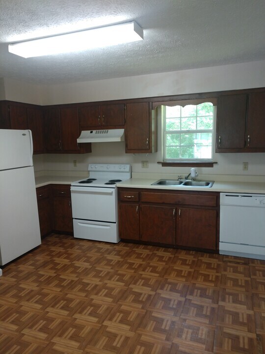 709 Littlebrook Rd in Cookeville, TN - Building Photo