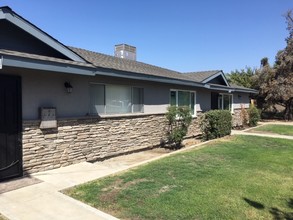 1318 Tulare Street in Bakersfield, CA - Building Photo - Building Photo