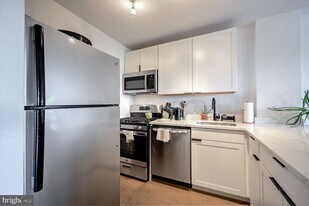 1330 New Hampshire Ave NW in Washington, DC - Building Photo