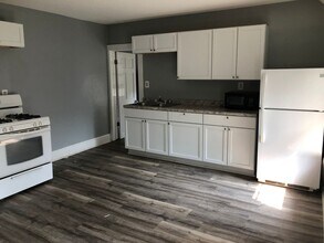 930 42nd St in Kenosha, WI - Building Photo - Building Photo