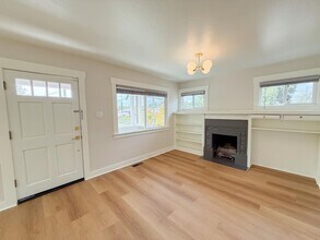 4400 Virginia Ave in Oakland, CA - Building Photo - Building Photo