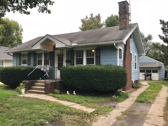 property at 1531 Wilson Ave