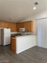 7633 Sierra Paseo Ln in Las Vegas, NV - Building Photo - Building Photo
