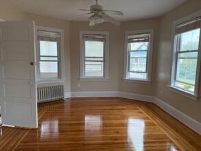 66 Blackamore Ave in Cranston, RI - Building Photo - Building Photo