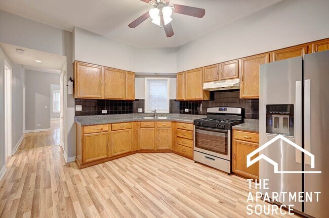 property at 3528 W Palmer St