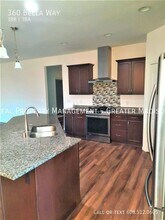 360 Bella Way in Sun Prairie, WI - Building Photo - Building Photo