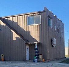 929 E Grove St in Bloomington, IL - Building Photo - Building Photo