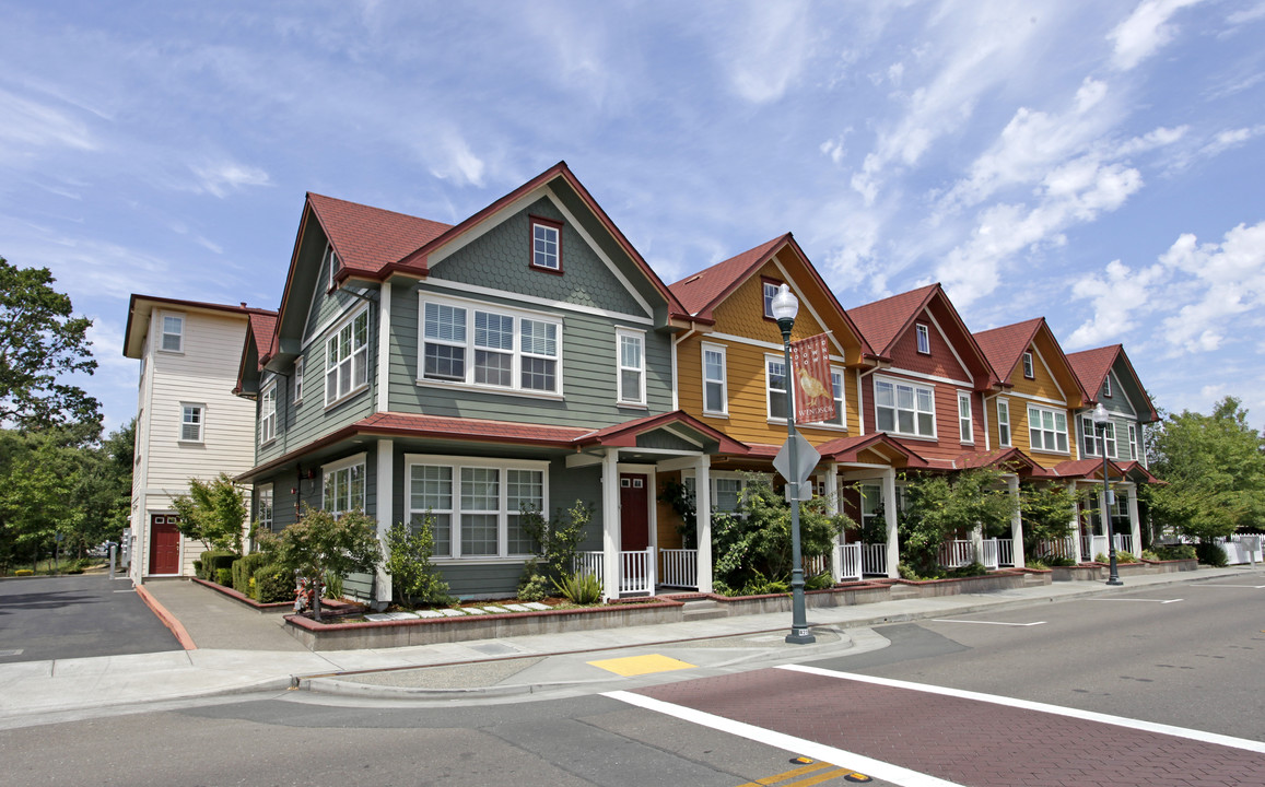 Winter Creek Village in Windsor, CA - Building Photo