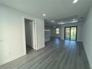 829 Gillian Ave in Lehigh Acres, FL - Building Photo - Building Photo