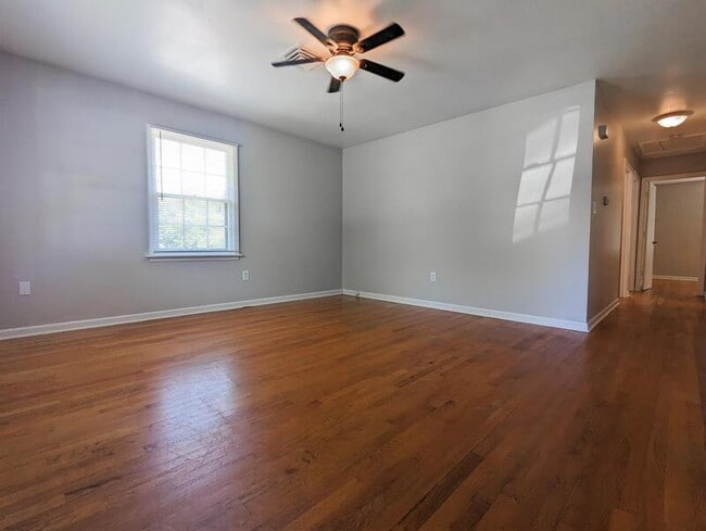 property at 400 Riverside Dr