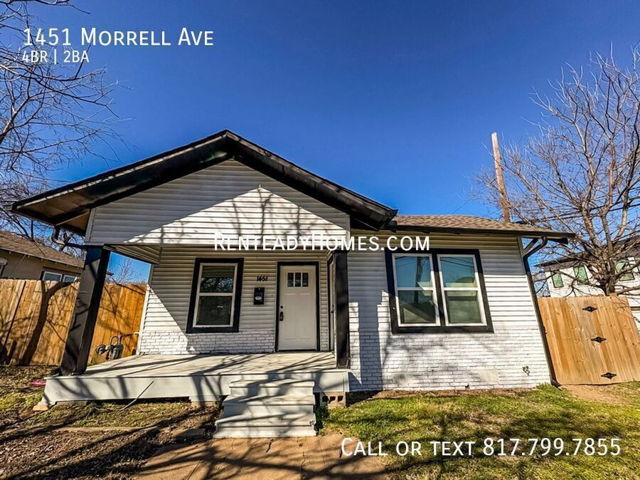 1451 Morrell Ave in Dallas, TX - Building Photo