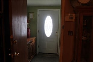 51 Marshall St in Poughkeepsie, NY - Building Photo