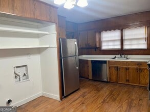 5017 East St in Forest Park, GA - Building Photo - Building Photo