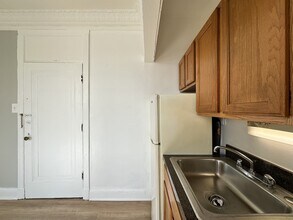 3810 N Fremont St, Unit K05J in Chicago, IL - Building Photo - Building Photo