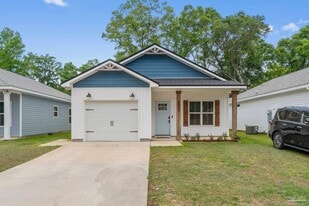 8553 Sonnyboy Ln in Pensacola, FL - Building Photo