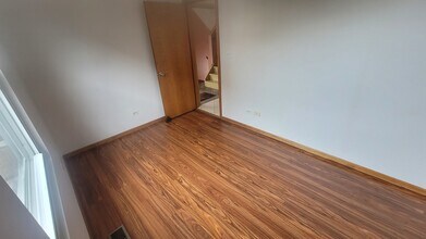 2977 N Lawndale Ave in Chicago, IL - Building Photo - Building Photo