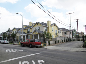 740 S Azusa Ave Apartments