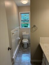 508 Plain Hill Rd in Norwich, CT - Building Photo - Building Photo